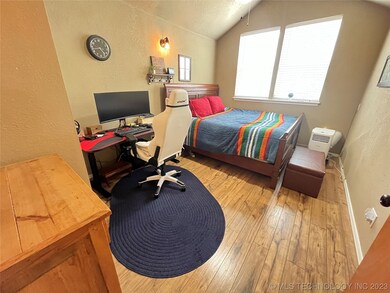 301 Summit Ridge Dr, Tahlequah, OK 74464 - photo 6