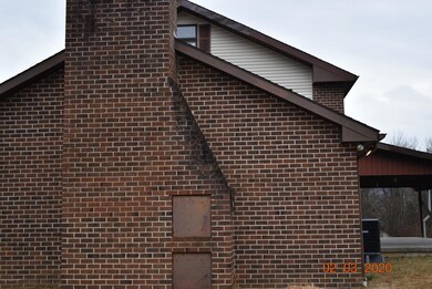 555 W 10th St, Jim Thorpe, PA 18229 - photo 4