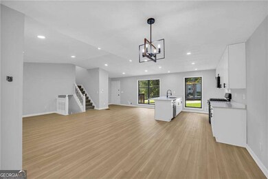 3346 Deshong Dr, Stone Mountain, GA 30087 - photo 4