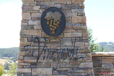 Become a residence of the very desirable Vineyards