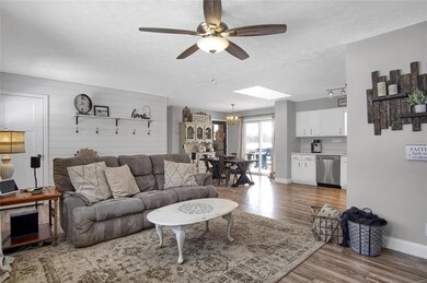 909 Borri Dr, Maryville, IL 62062 - photo 6