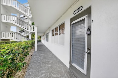 1157 Cambridge G unit 1157, Deerfield Beach, FL 33442 - photo 3