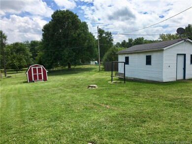 208 Pimlico Dr, New Albany, IN 47150 - photo 5