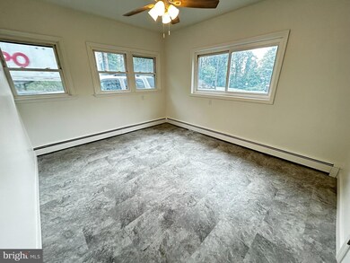 515 Twin County Rd, Honey Brook, PA 19344 - photo 7