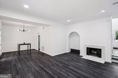 5490 Chemin de Vie, Atlanta, GA 30342 - photo 7