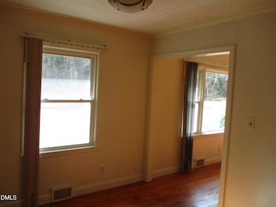 424 Halifax St, Warrenton, NC 27589 - photo 6