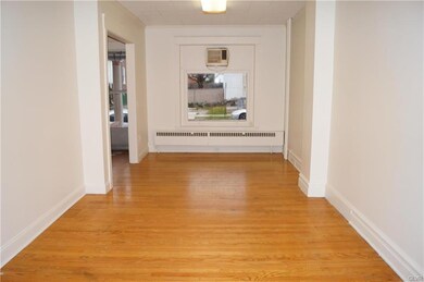 710 N 11th St, Allentown, PA 18102 - photo 5