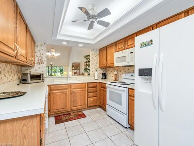 602 Augusta Blvd unit 3, Naples, FL 34113 - photo 2