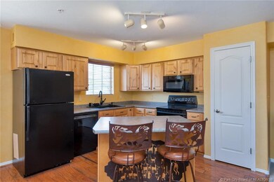 1808 W Fox Bay Dr unit B201, Heber City, UT 84032 - photo 7