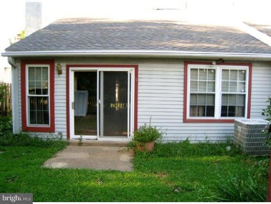 234 Oakridge Dr, Langhorne, PA 19047 - photo 2