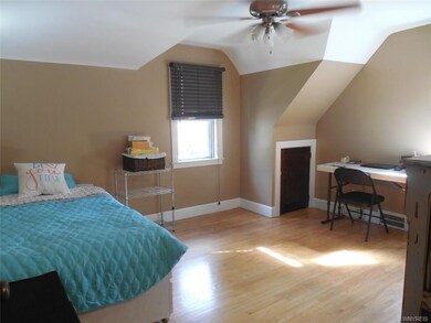 32 Brundage Ave, North Tonawanda, NY 14120 - photo 5