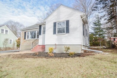 15 Skyline Rd, Hyde Park, MA 02136 - photo 5