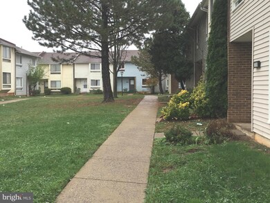 7508 Clemson Ct unit 92, Manassas, VA 20109 - photo 3