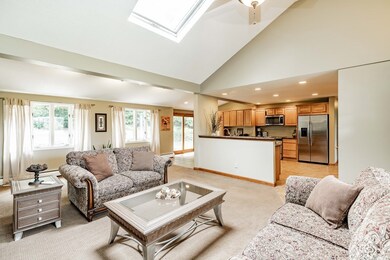 388 Munsing St, Ludlow, MA 01056 - photo 5