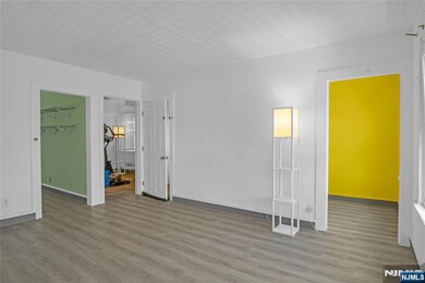 28 Grant Ave, Harrison, NJ 07029 - photo 6