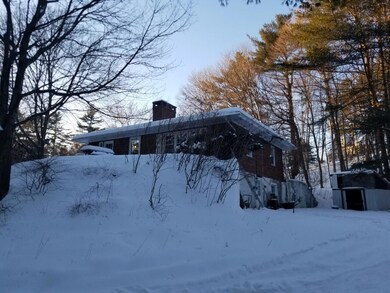 0360 exterior side , walk out basement