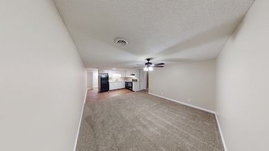 520 Hietts Ln unit A, Clarksville, TN 37043 - photo 4