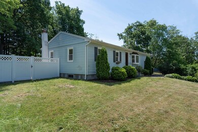 29 Longview Dr, Florence, MA 01062 - photo 3