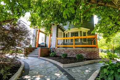 85 Fallis Rd. 10