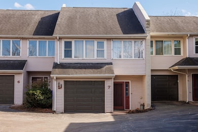 71 S Williams St unit 7, Burlington, VT 05401 - photo 2