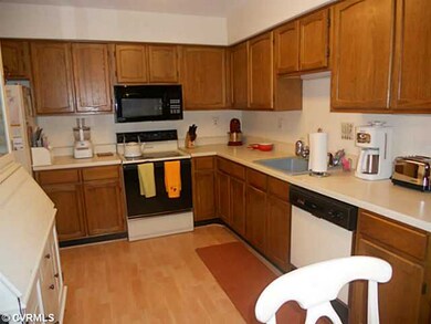 Exterior Front - Kitchen