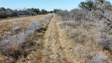 178 Private Road 4503, Hondo, TX 78861 - photo 7