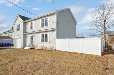32 Drolet Ave, Pawtucket, RI 02861 - photo 3
