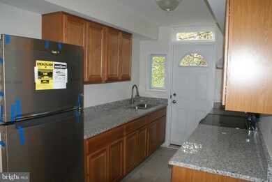 7904 Kennewick Ave, Takoma Park, MD 20912 - photo 5