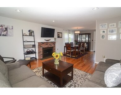 81 Apple d or Rd, Framingham, MA 01701 - photo 5