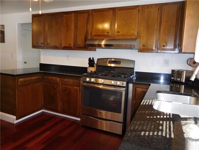 Nice kitchen with newer appliances, gas cooking, g