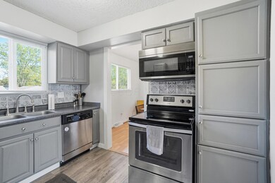 3010 Bennington Ave, Columbus, OH 43231 - photo 7