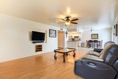 07-Family Room