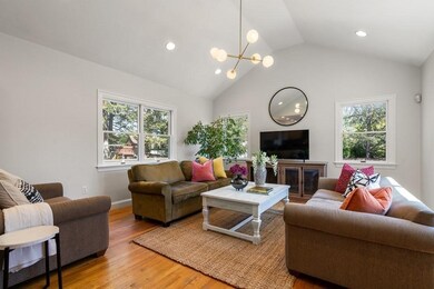 19 Elmore St, Newton Center, MA 02459 - photo 4