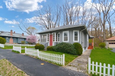 8 Wentworth St, Worcester, MA 01603 - photo 3