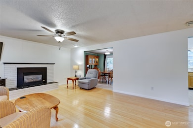 3929 Briarwood Dr SE, Port Orchard, WA 98366 - photo 4