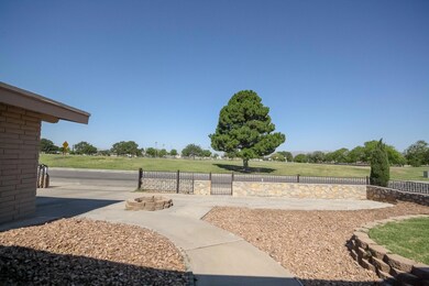 1628 Vista de Oro Dr, El Paso, TX 79935 - photo 4