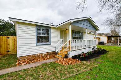 1620 Casa Ct, Alvin, TX 77511 - photo 4