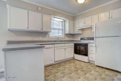 922 Middle Sound Loop Rd-small-010-6-DSC