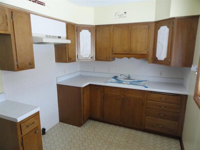 1601 E 1st St, Merrill, WI 54452 - photo 2