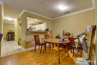 Kitchen/dining area