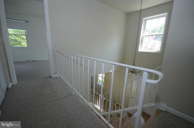 17713 Lochness Cir, Olney, MD 20832 - photo 4