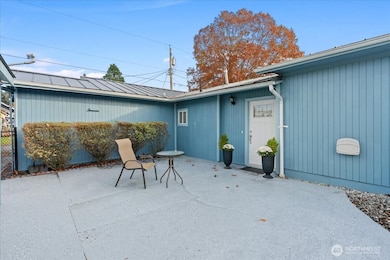 208 Pike St NE, Auburn, WA 98002 - photo 4