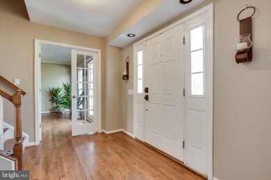 11234 Minstrel Tune Dr, Germantown, MD 20876 - photo 4