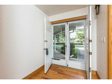 701 NW 8th St, Bentonville, AR 72712 - photo 4