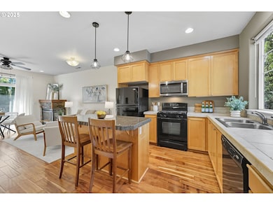 10482 SW 90th Ave, Portland, OR 97223 - photo 4