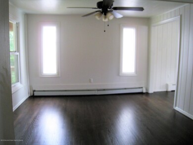 70 Division St, Keyport, NJ 07735 - photo 5