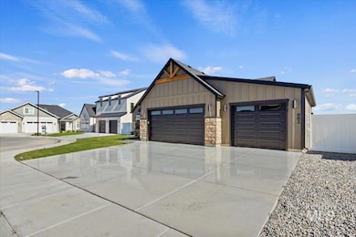 682 Full Moon Way, Hollister, ID 83301 - photo 4
