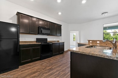 238 Lisette St, Fort Myers, FL 33913 - photo 3