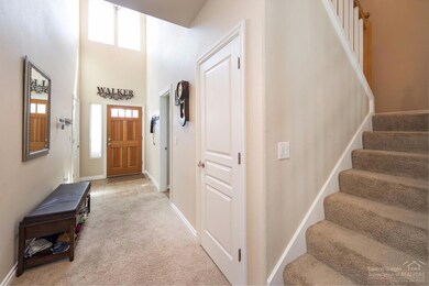 19568 Sager Loop, Bend, OR 97702 - photo 6