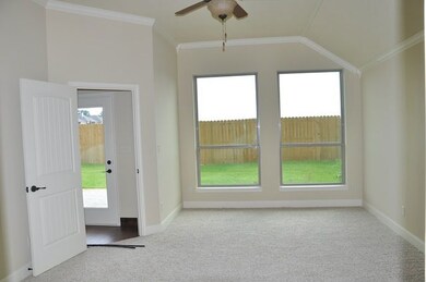 1533 Skidmore Ln, Tyler, TX 75703 - photo 4